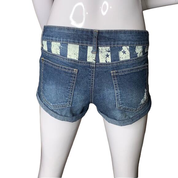 lei Ashley Low Rise Montana Shorts Size 5 Patriotic Stars and Stripes gr… - Picture 4 of 12